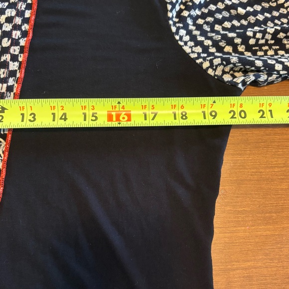 Parsley and sage mixed pattern boho artsy tunic, medium - Picture 5 of 8